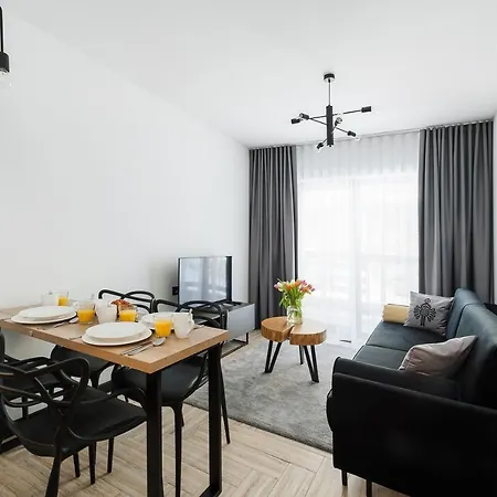 - Kluszkowce Nad Jeziorem Czorsztynskim Czorsztyn